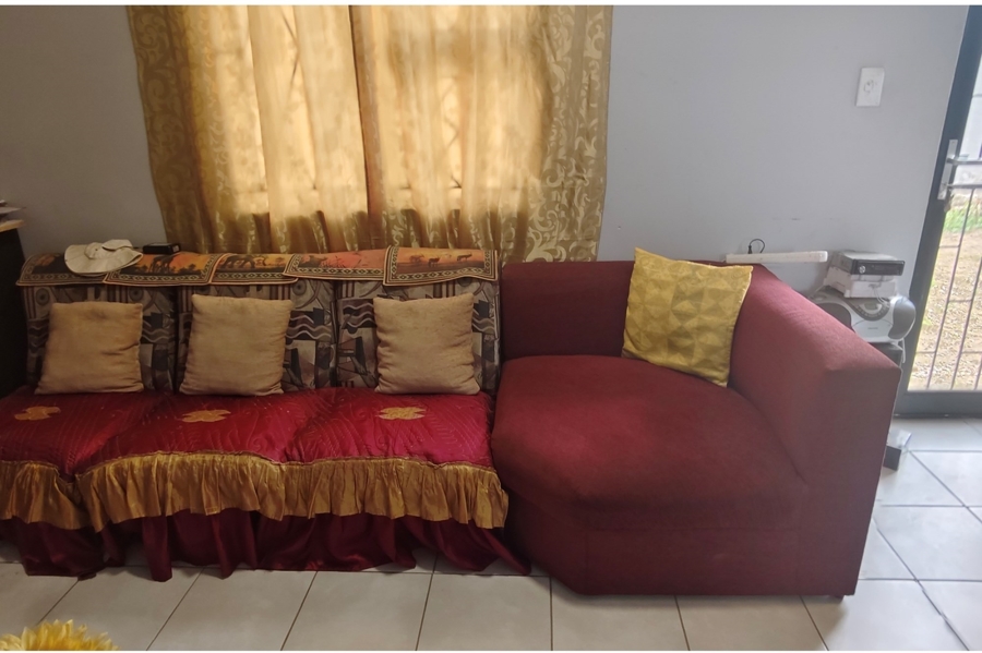 2 Bedroom Property for Sale in Pacaltsdorp Western Cape